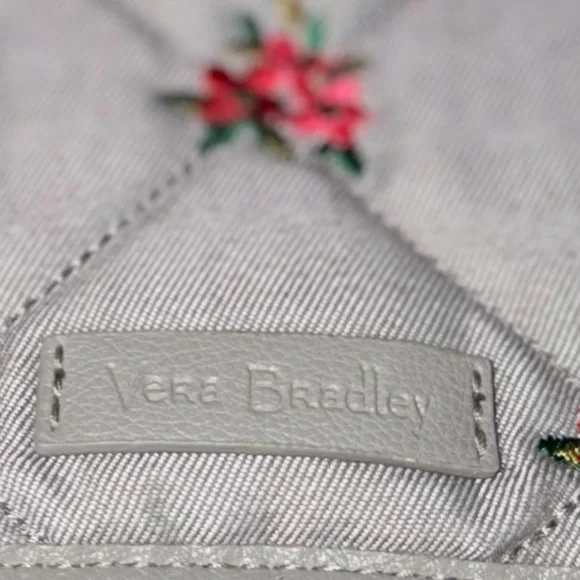 vera Bradley Gray Quilted Floral Women's Bag - Picture 7 of 14